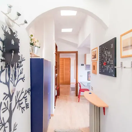 Cozy Flat Close To The Lake *